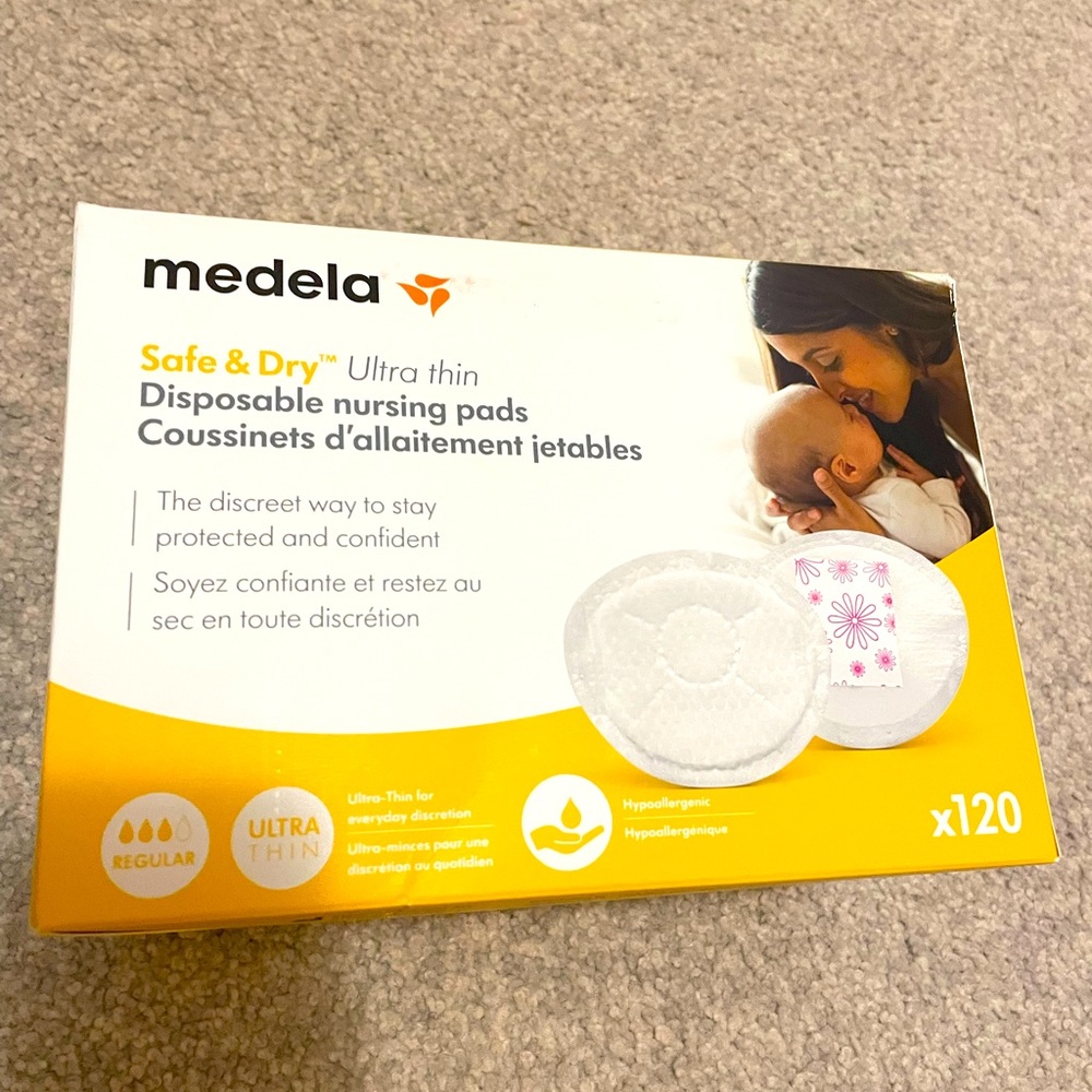 Medela Safe & Dry Ultra Thin Disposable Nursing Pads - 120ct
